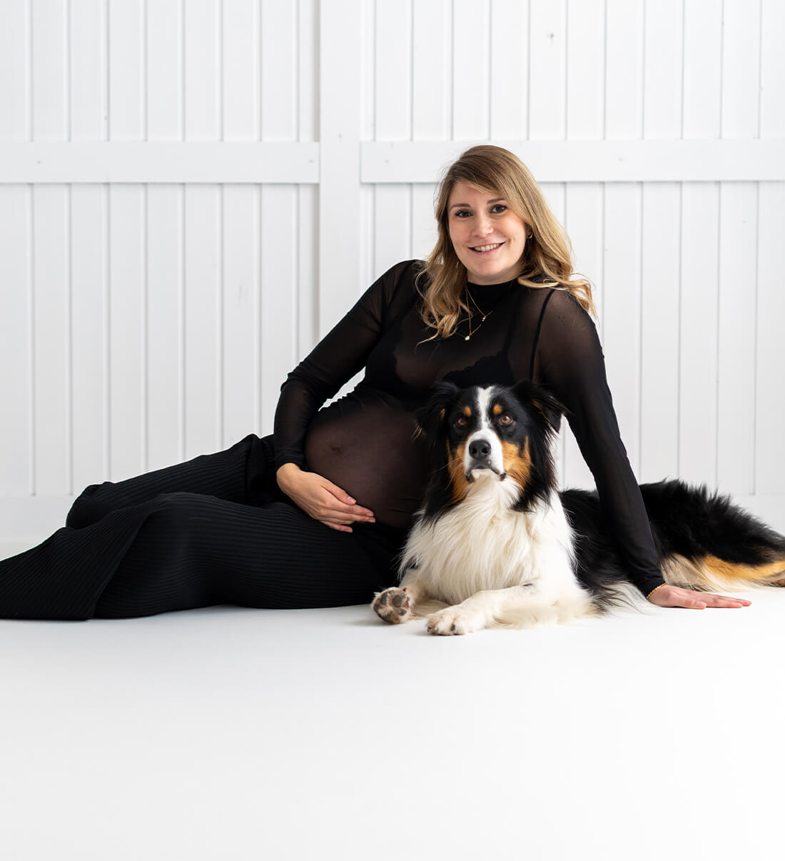 Babybauchshooting mit Hund